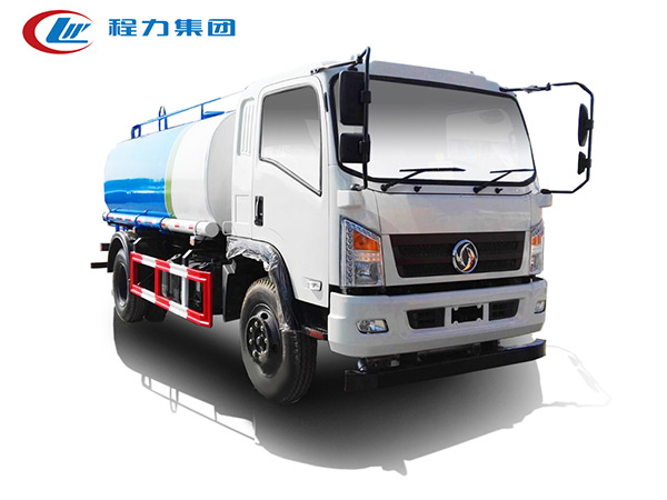 东风D912洒水车（8-12方）