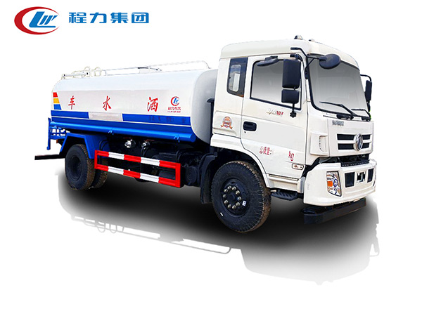 东风御虎洒水车（10-15方）