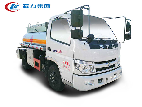 时风2.5立方油罐车